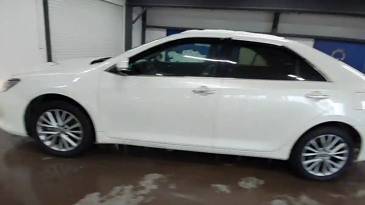 Toyota Camry 2016 года за 10 500 000 тг. в Астана