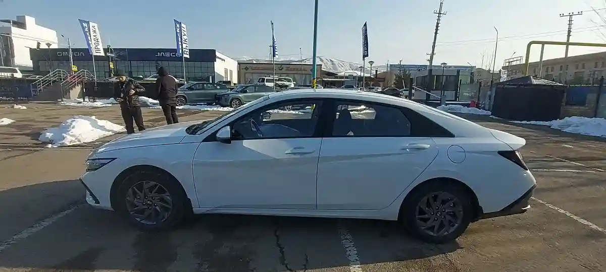 Hyundai Elantra 2024 года за 9 500 000 тг. в Алматы
