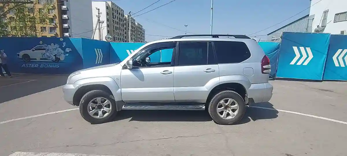 Toyota Land Cruiser Prado 2004 года за 7 000 000 тг. в Алматы