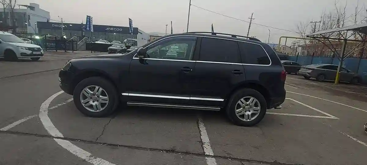 Volkswagen Touareg 2005 года за 4 200 000 тг. в Алматы