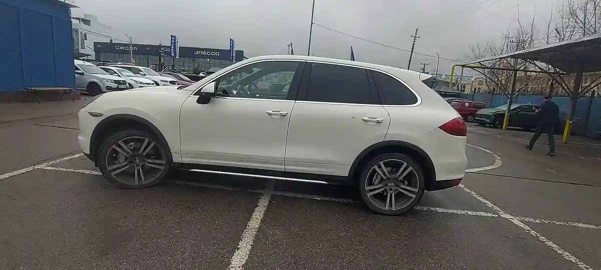Porsche Cayenne 2011 года за 11 000 000 тг. в Алматы