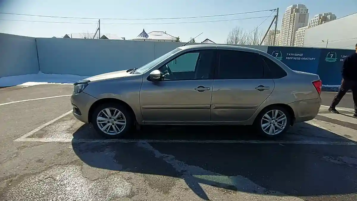 LADA (ВАЗ) Granta 2020 года за 4 500 000 тг. в Шымкент