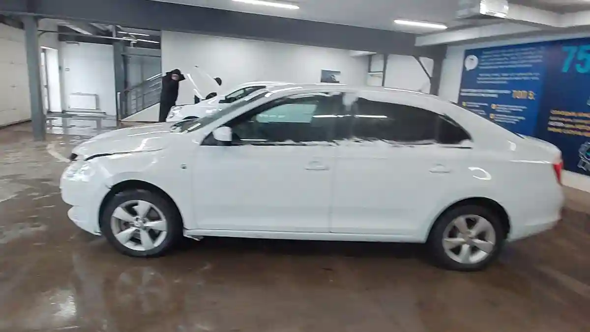 Skoda Rapid 2014 года за 4 500 000 тг. в Астана