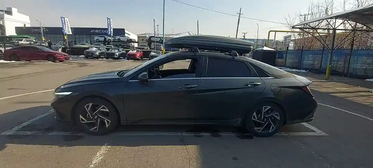 Hyundai Elantra 2023 года за 9 000 000 тг. в Алматы
