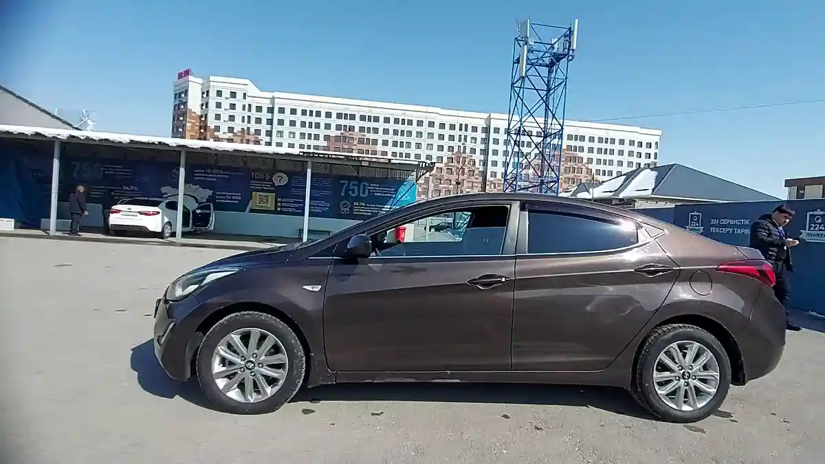 Hyundai Elantra 2015 года за 6 200 000 тг. в Шымкент