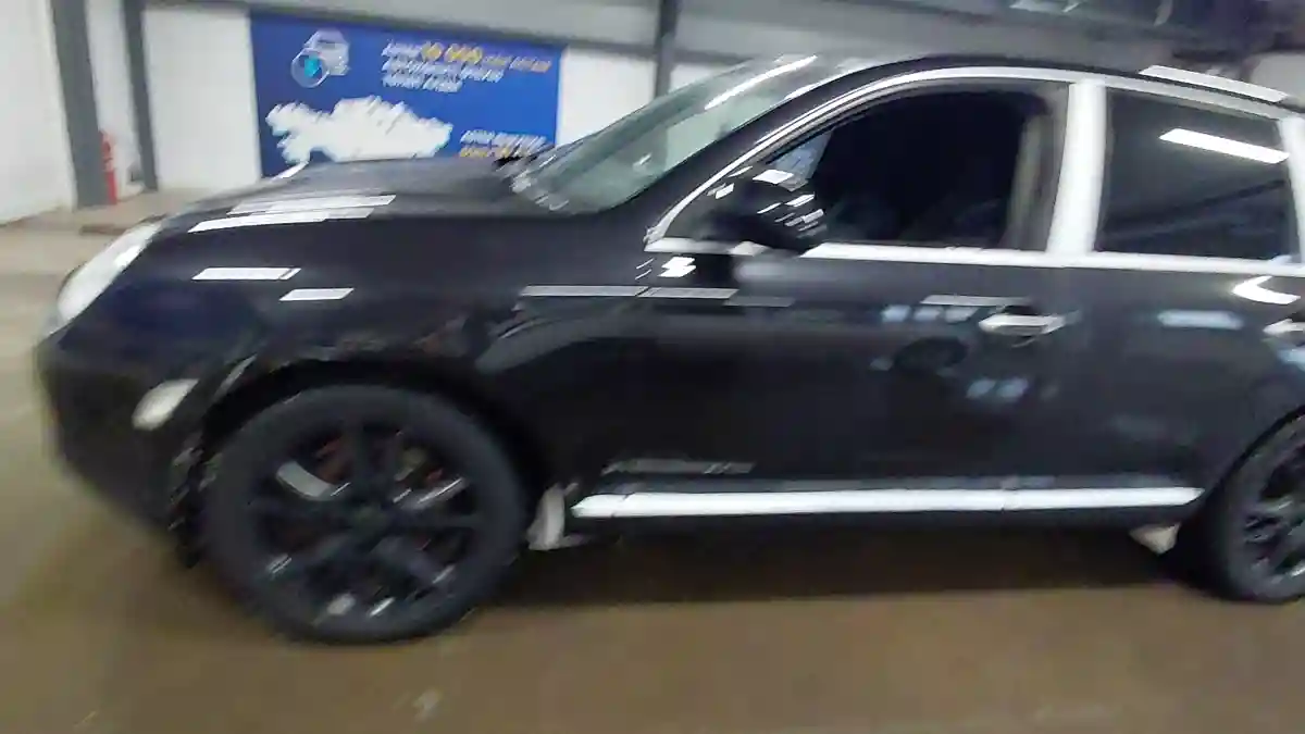 Porsche Cayenne 2005 года за 5 000 000 тг. в Астана