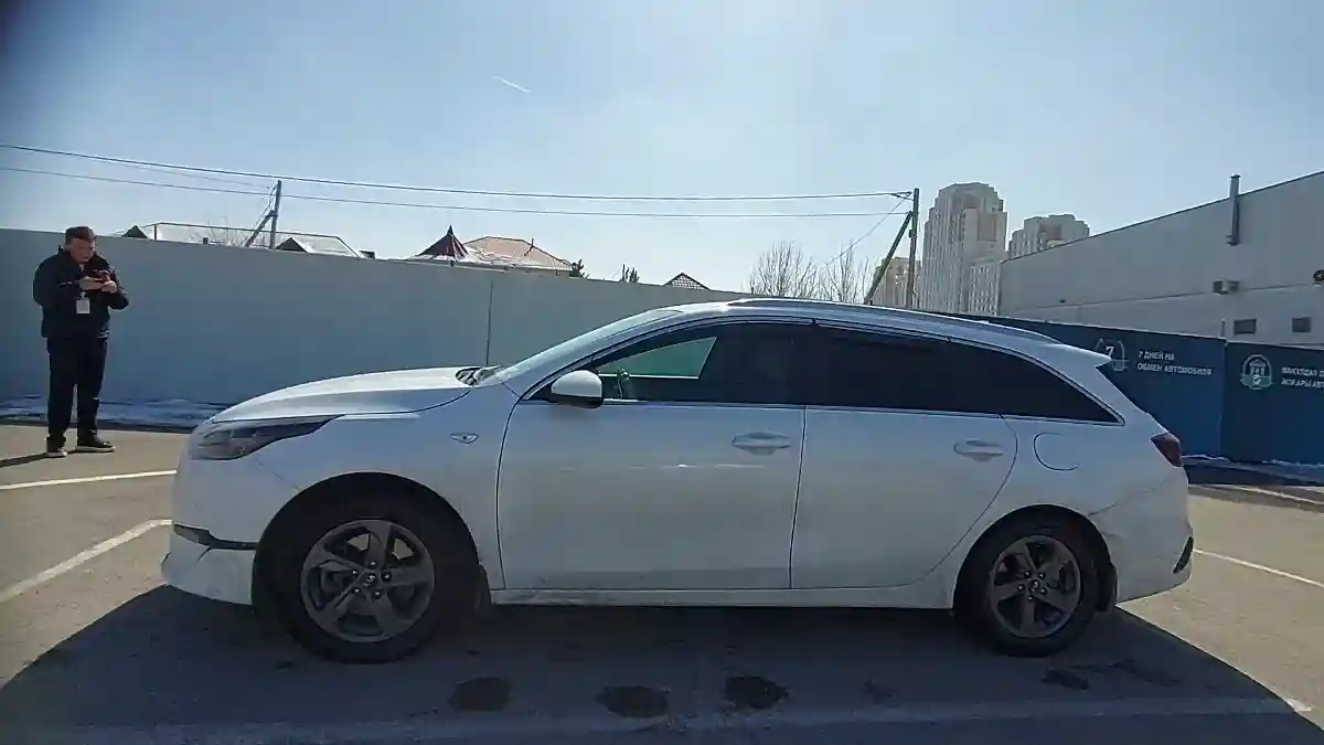 Kia Ceed SW 2024 года за 11 000 000 тг. в Шымкент
