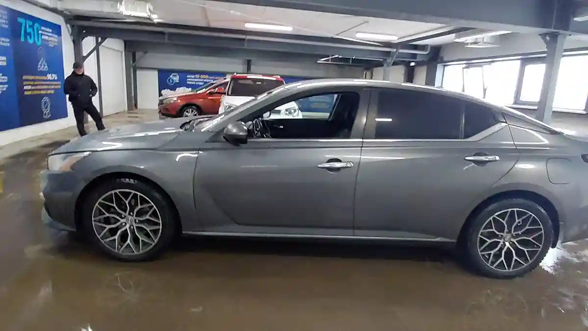 Nissan Altima 2020 года за 7 500 000 тг. в Астана
