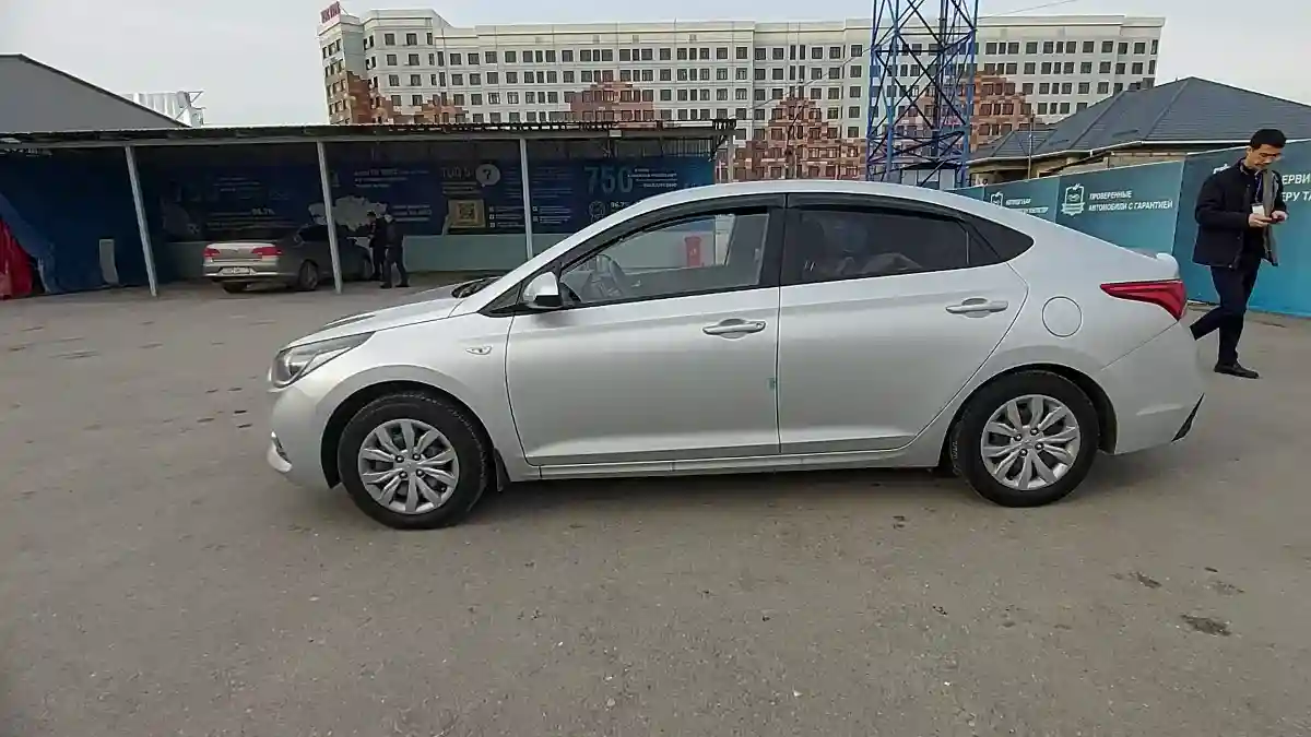 Hyundai Accent 2019 года за 7 450 000 тг. в Шымкент