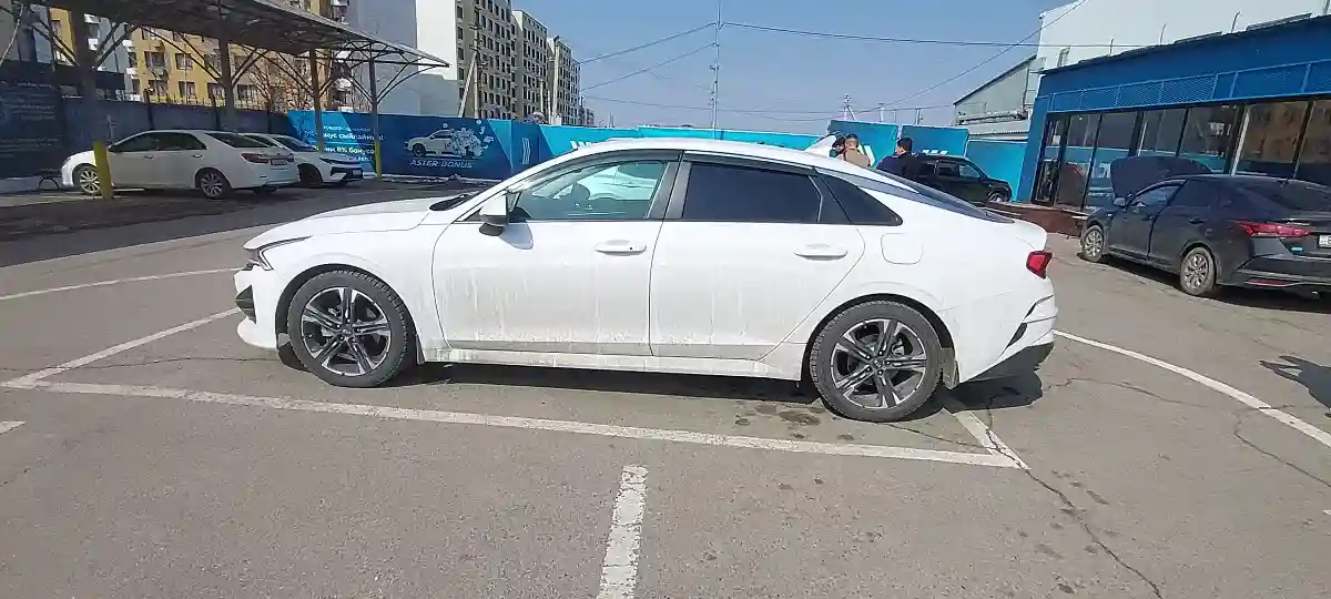 Kia K5 2021 года за 11 000 000 тг. в Алматы