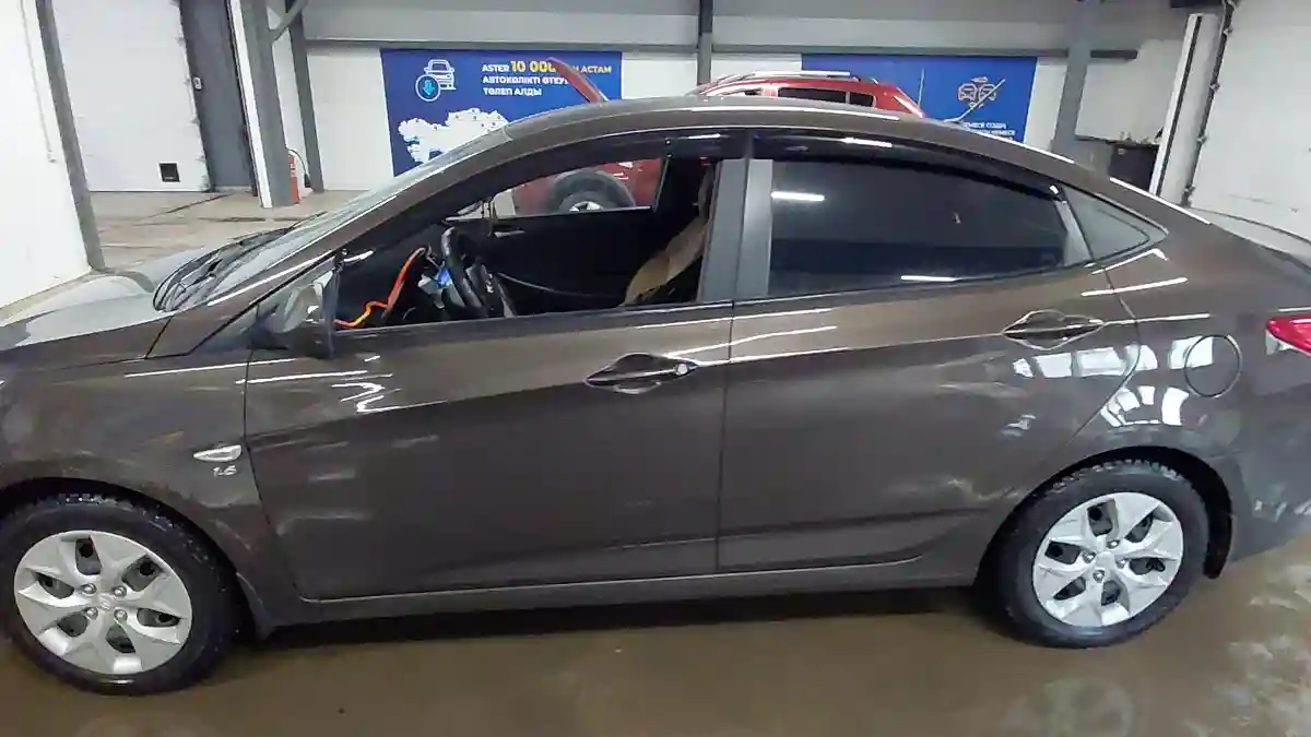 Hyundai Solaris 2016 года за 6 000 000 тг. в Астана