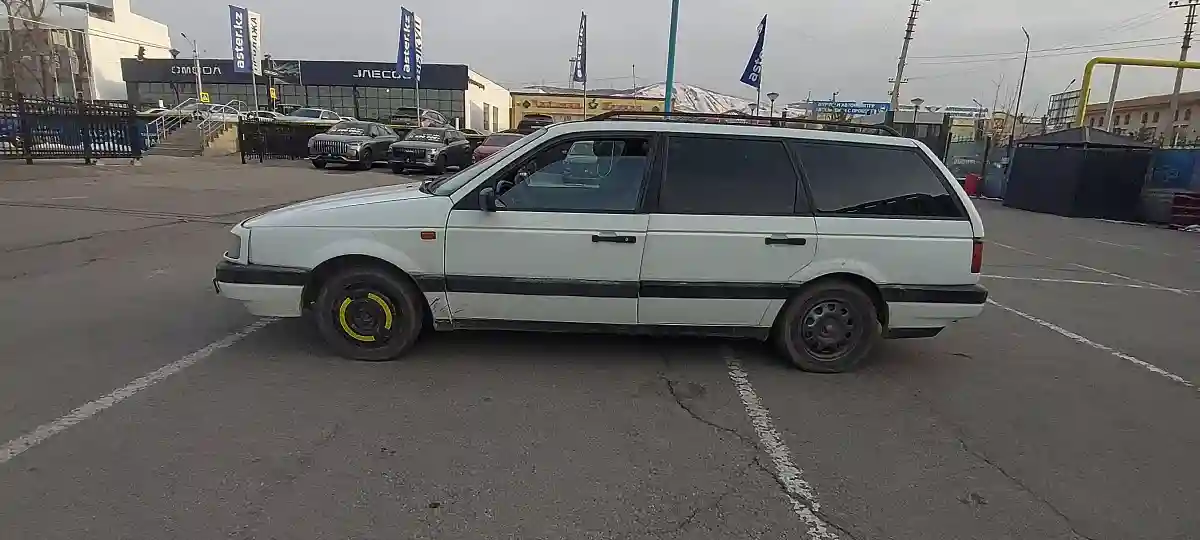 Volkswagen Passat 1990 года за 1 000 000 тг. в Алматы