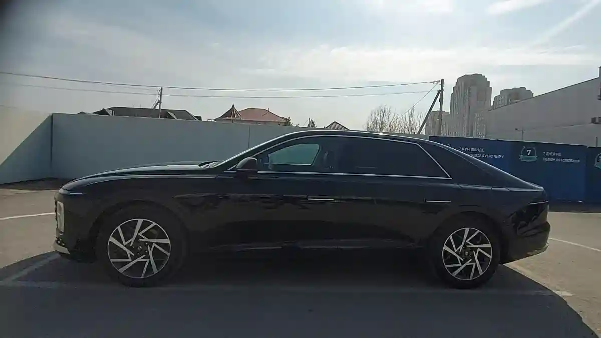 Hyundai Grandeur 2023 года за 21 500 000 тг. в Шымкент