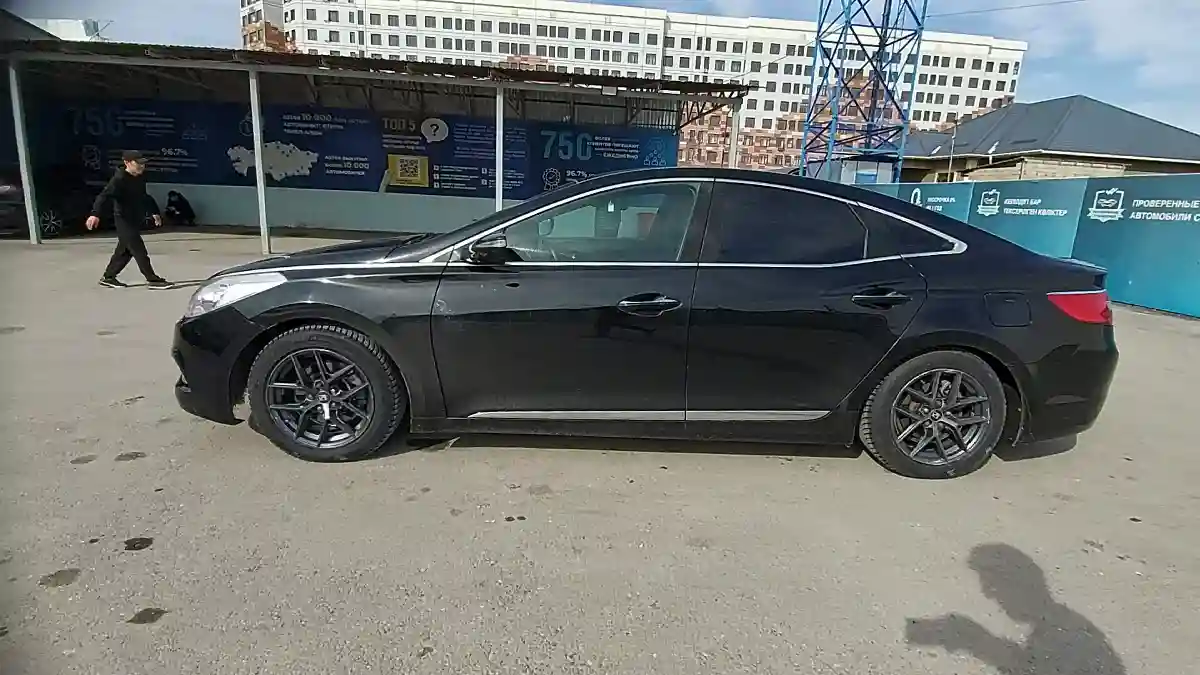 Hyundai Grandeur 2012 года за 8 300 000 тг. в Шымкент