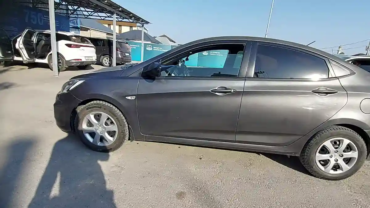 Hyundai Accent 2014 года за 3 000 000 тг. в Шымкент