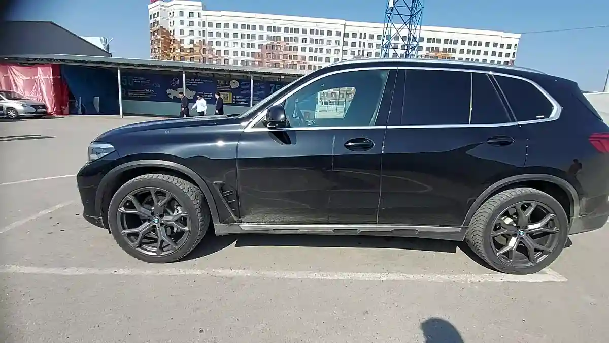 BMW X5 2019 года за 31 000 000 тг. в Шымкент