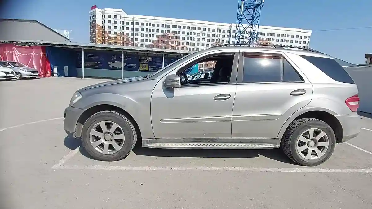 Mercedes-Benz M-Класс 2006 года за 7 000 000 тг. в Шымкент