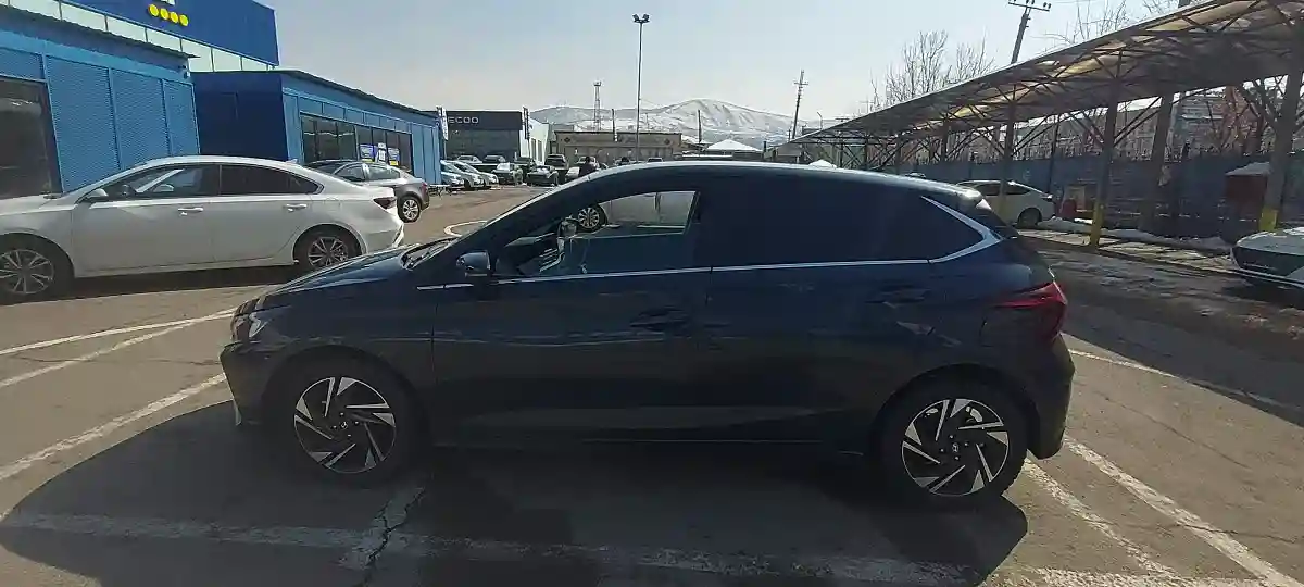 Hyundai i20 2023 года за 7 200 000 тг. в Алматы