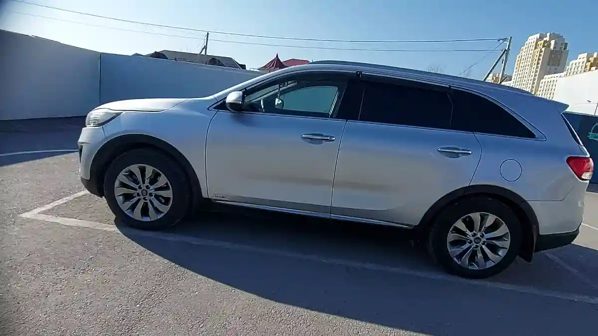 Kia Sorento 2015 года за 9 500 000 тг. в Шымкент