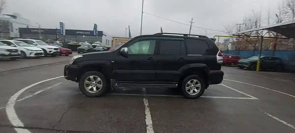 Toyota Land Cruiser Prado 2006 года за 9 000 000 тг. в Алматы