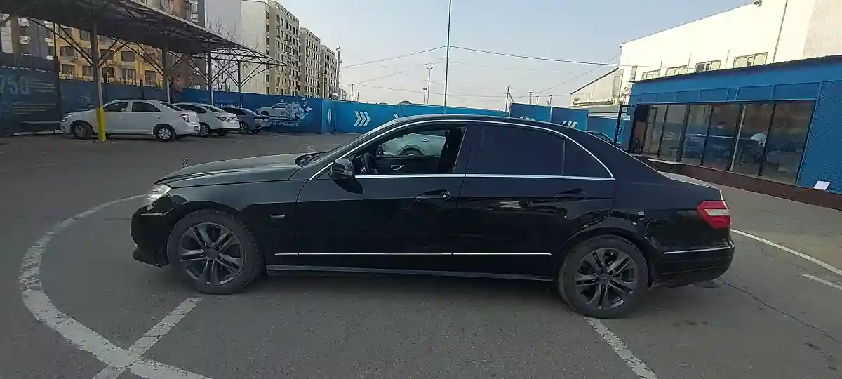 Mercedes-Benz E-Класс 2009 года за 7 200 000 тг. в Алматы