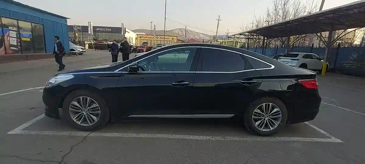Hyundai Grandeur 2015 года за 8 500 000 тг. в Алматы