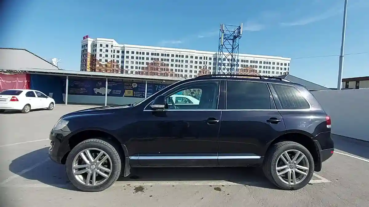 Volkswagen Touareg 2007 года за 7 000 000 тг. в Шымкент
