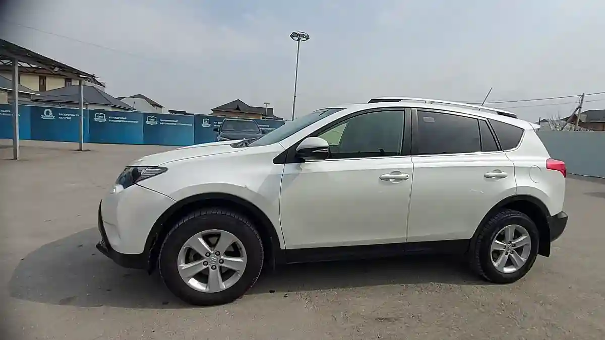 Toyota RAV4 2013 года за 8 500 000 тг. в Шымкент
