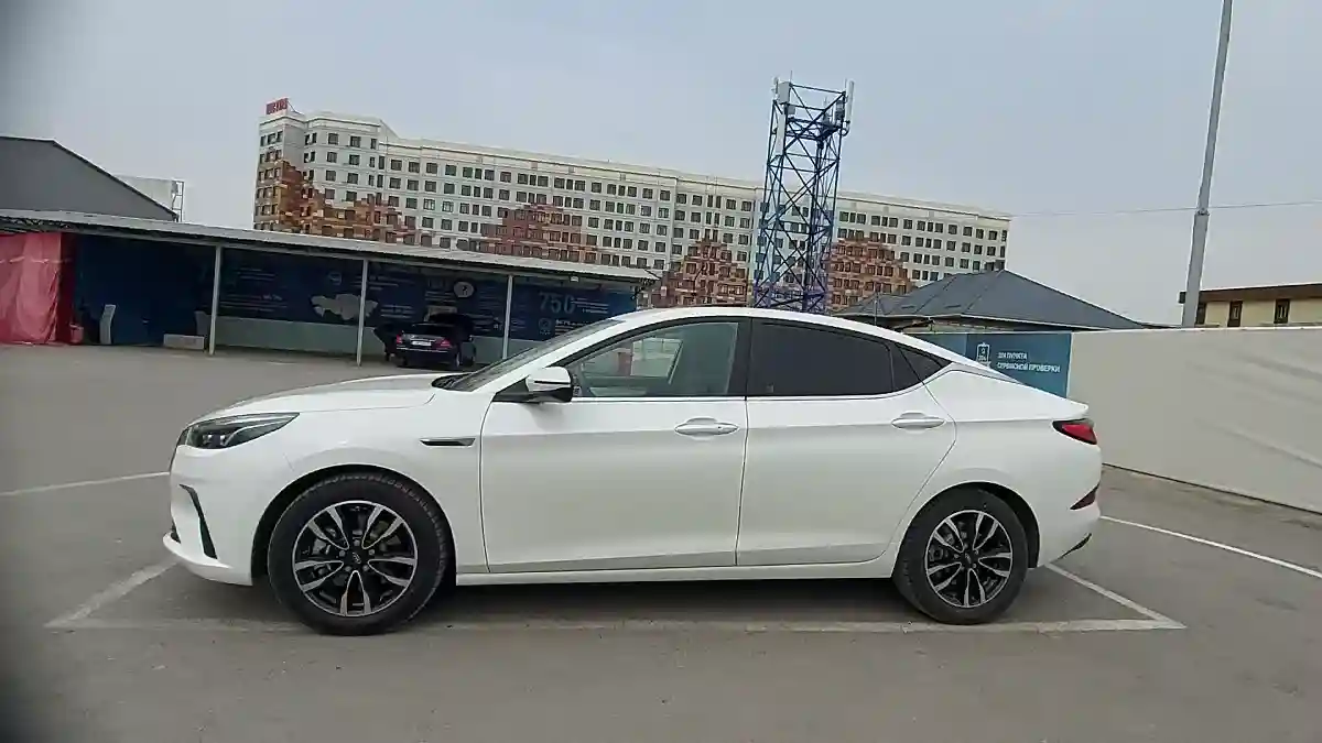 JAC J7 2023 года за 6 700 000 тг. в Шымкент
