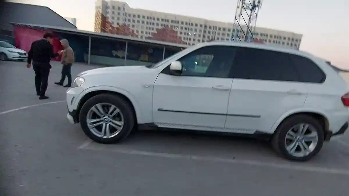 BMW X5 2008 года за 9 000 000 тг. в Шымкент