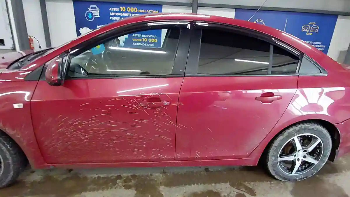 Chevrolet Cruze 2013 года за 3 500 000 тг. в Астана