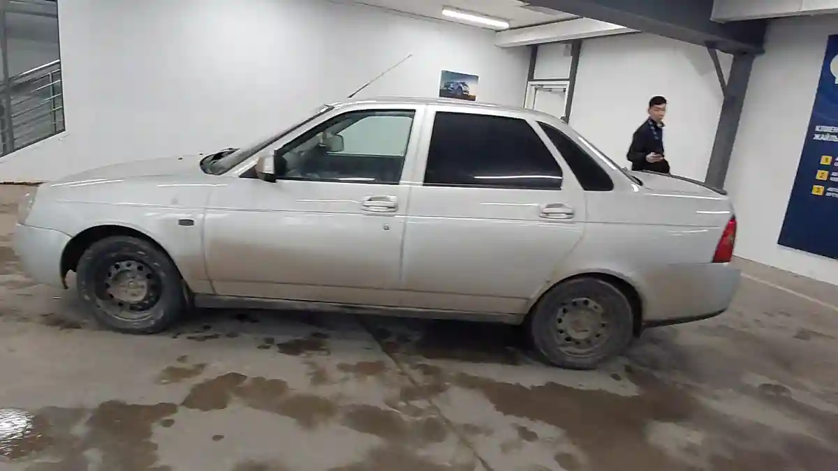 LADA (ВАЗ) Priora 2012 года за 2 500 000 тг. в Астана