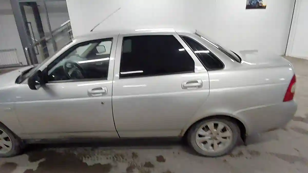 LADA (ВАЗ) Priora 2012 года за 1 800 000 тг. в Астана