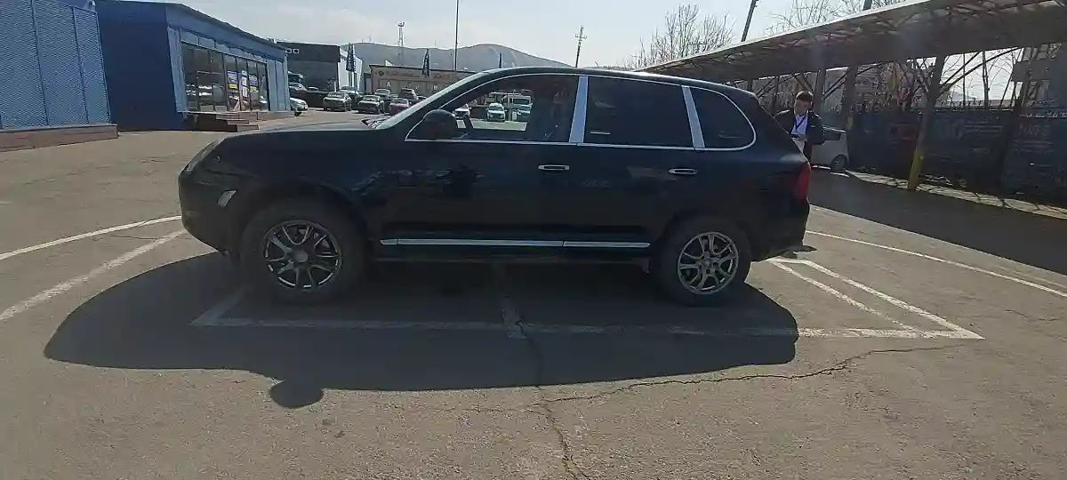 Porsche Cayenne 2004 года за 3 500 000 тг. в Алматы