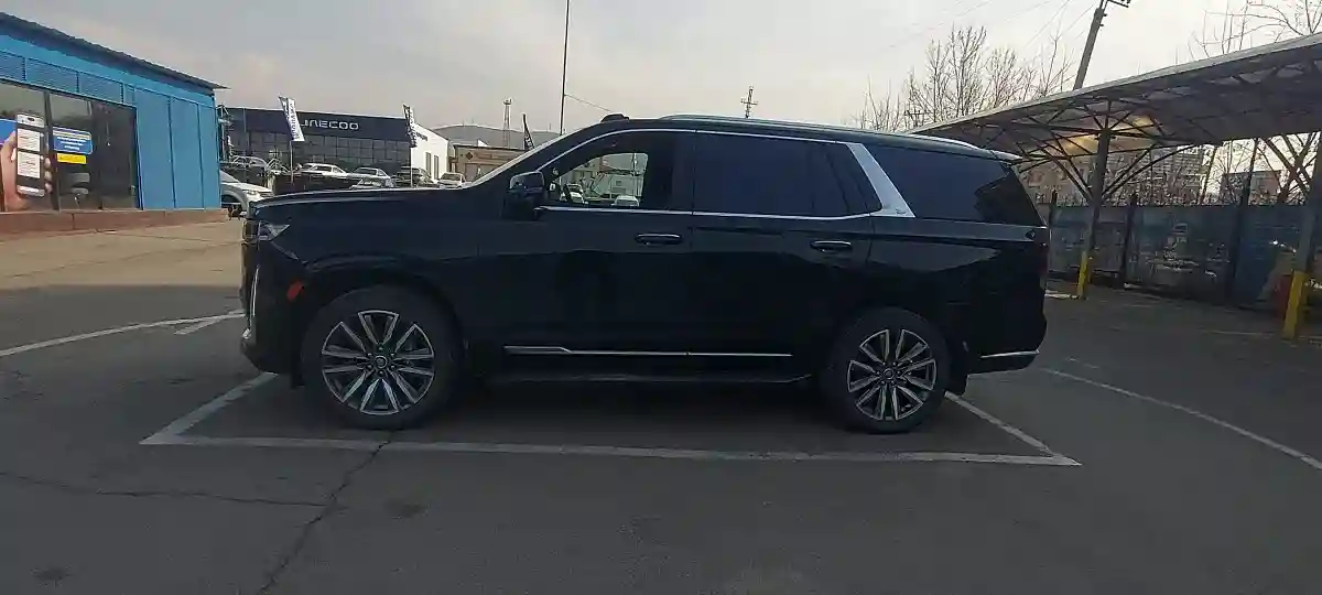 Cadillac Escalade 2021 года за 40 000 000 тг. в Алматы