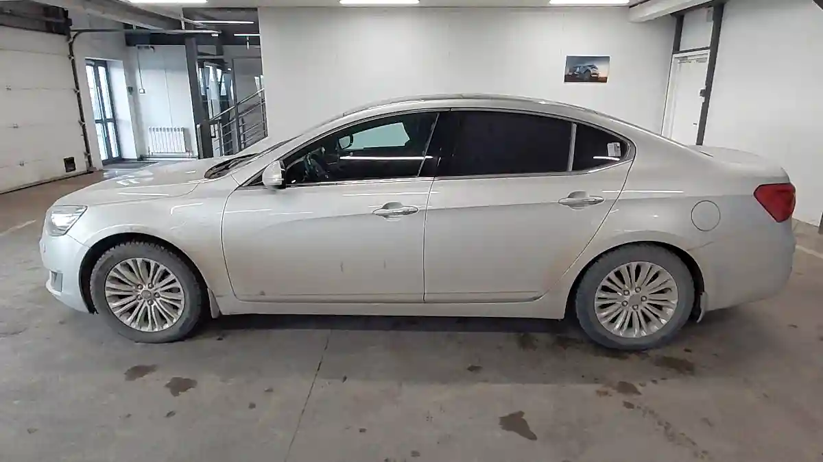 Kia Cadenza 2015 года за 9 800 000 тг. в Астана