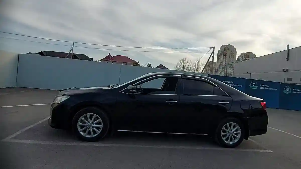 Toyota Camry 2014 года за 10 000 000 тг. в Шымкент