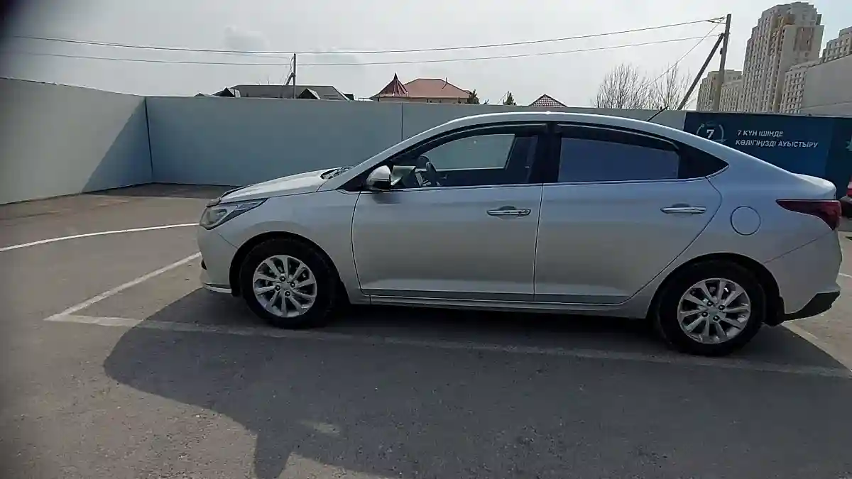 Hyundai Accent 2021 года за 8 500 000 тг. в Шымкент