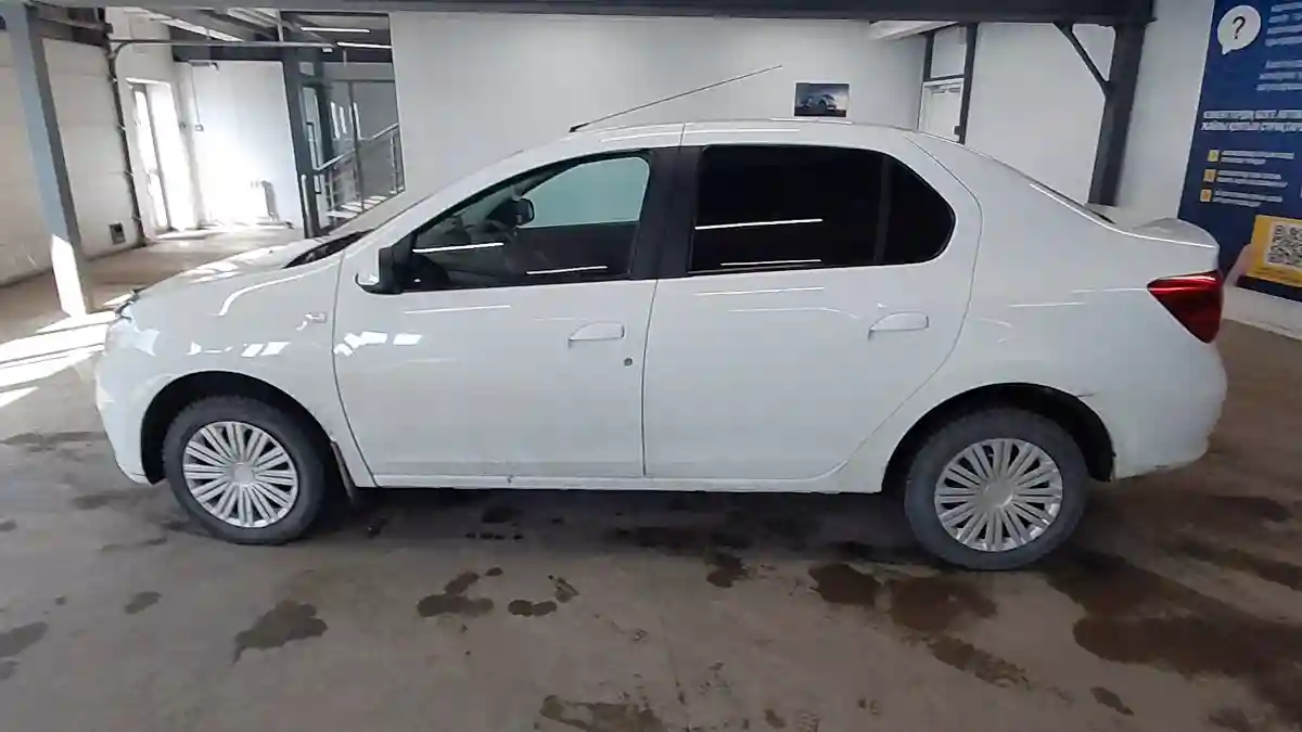 Renault Logan 2020 года за 4 000 000 тг. в Астана