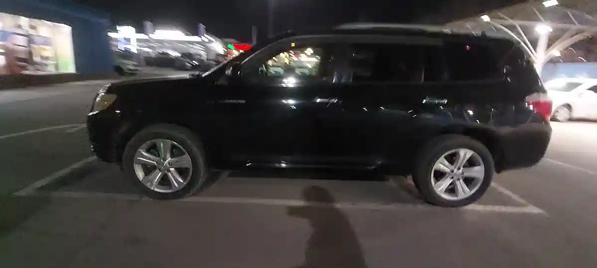 Toyota Highlander 2007 года за 8 500 000 тг. в Алматы