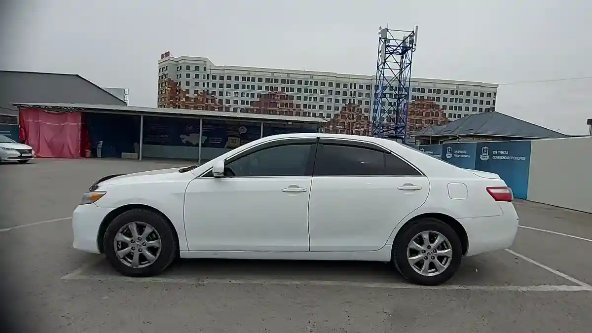 Toyota Camry 2010 года за 5 300 000 тг. в Шымкент