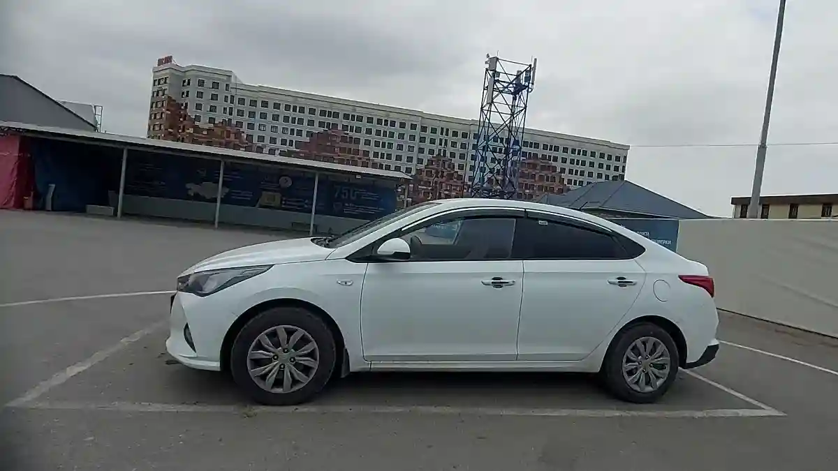 Hyundai Accent 2021 года за 7 000 000 тг. в Шымкент