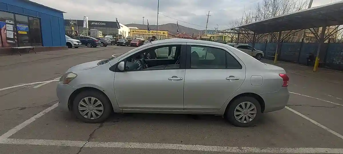 Toyota Yaris 2010 года за 4 500 000 тг. в Алматы
