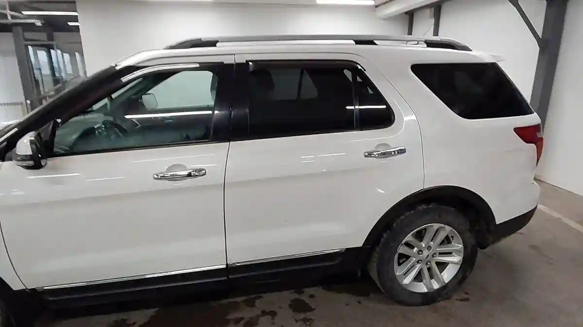 Ford Explorer 2011 года за 9 100 000 тг. в Астана