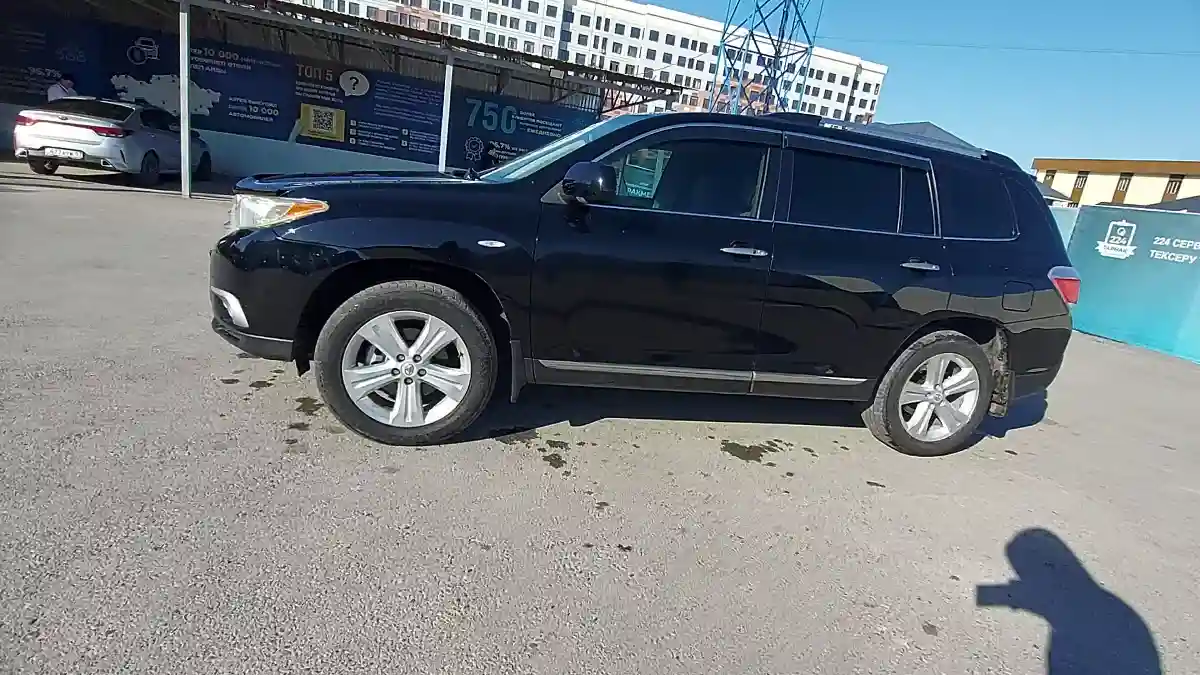 Toyota Highlander 2011 года за 13 500 000 тг. в Шымкент
