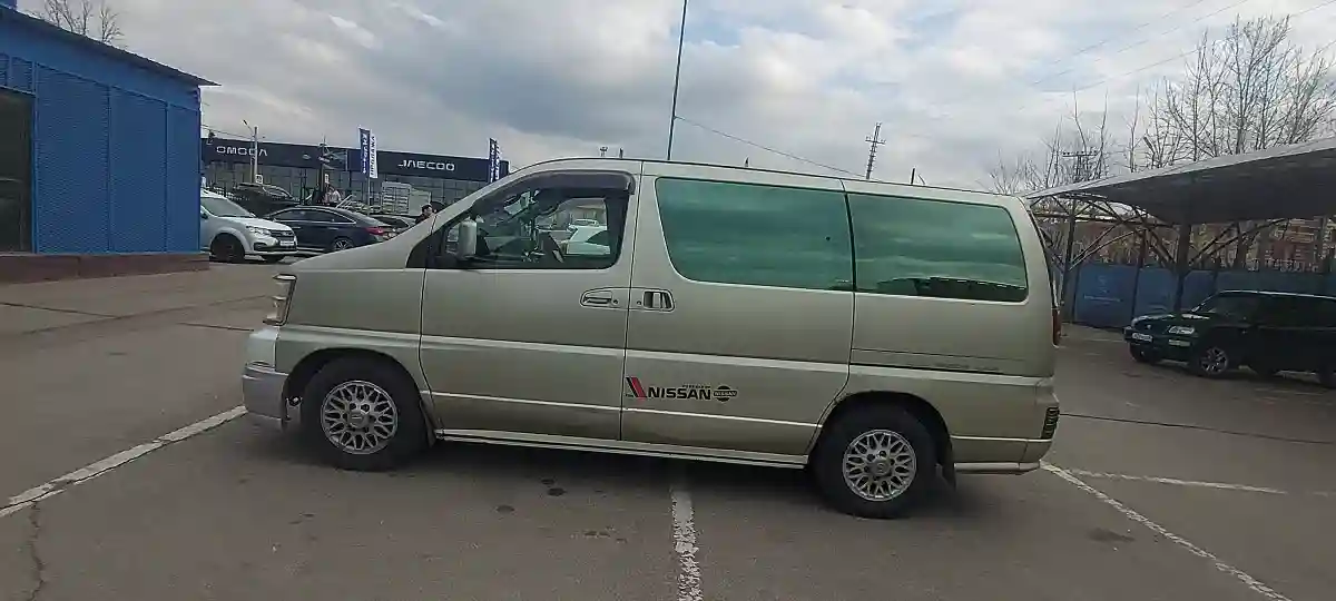 Nissan Elgrand 1997 года за 4 400 000 тг. в Алматы