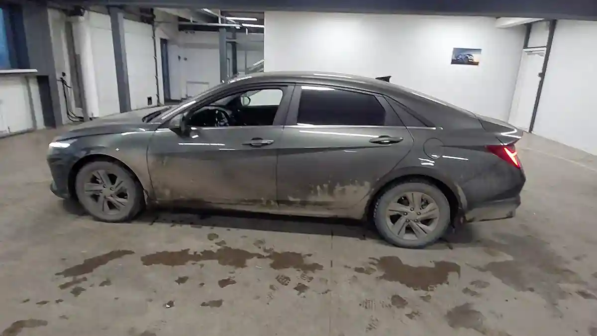 Hyundai Elantra 2022 года за 8 500 000 тг. в Астана