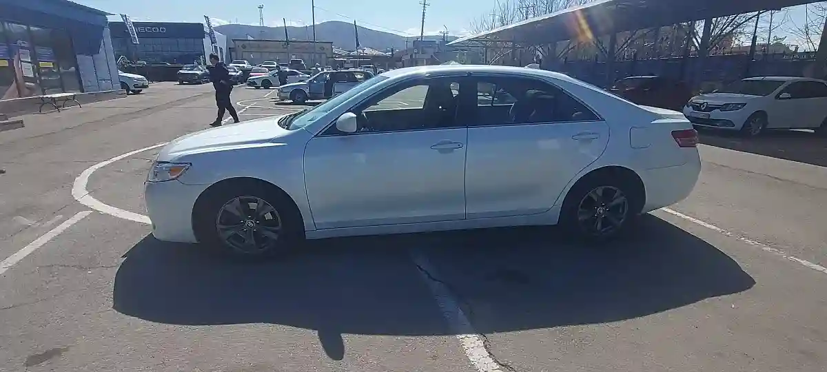 Toyota Camry 2010 года за 7 200 000 тг. в Алматы