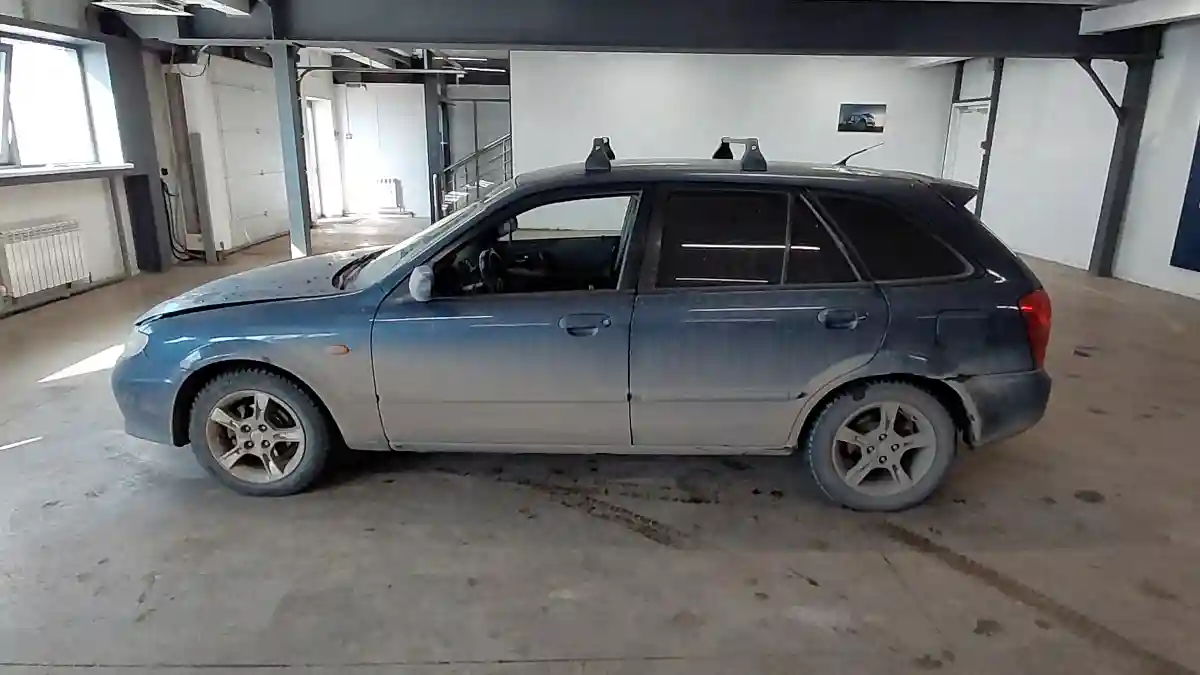 Mazda 323 2002 года за 2 500 000 тг. в Астана
