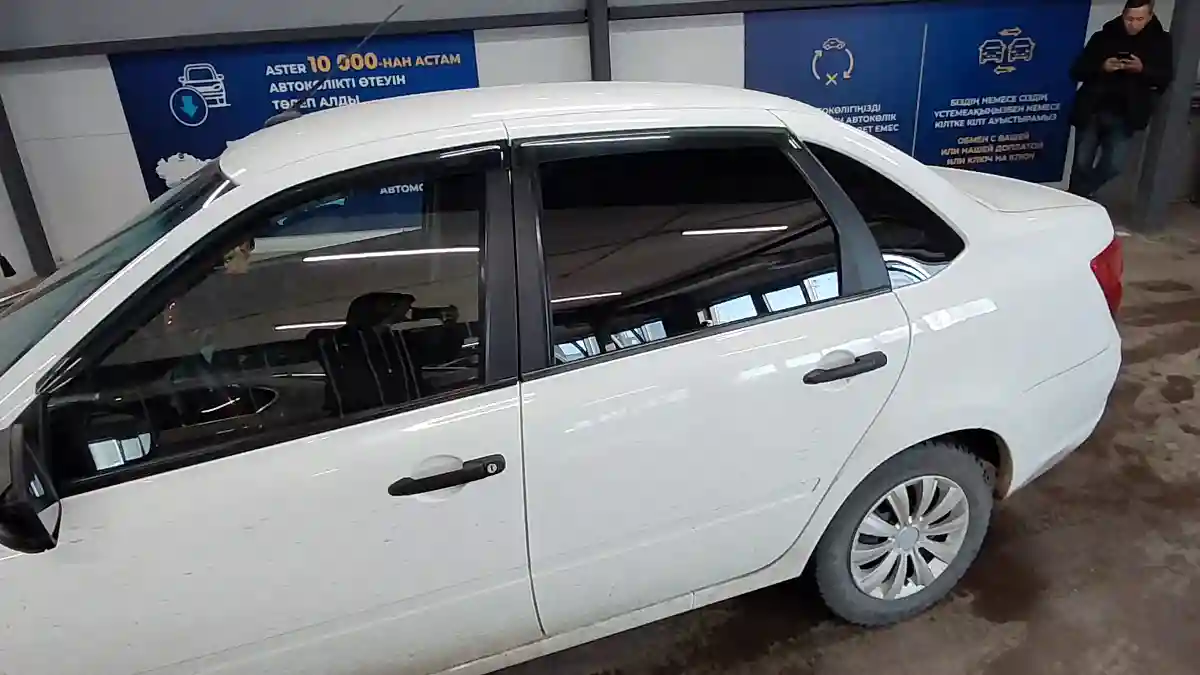 LADA (ВАЗ) Granta 2020 года за 3 000 000 тг. в Астана